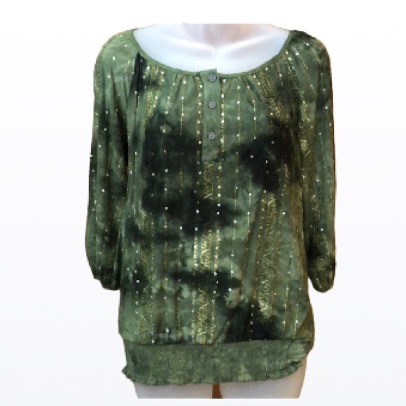 Dress Barn Tops - Dress Barn sage green shirt with a little sparkle NWT size small spring